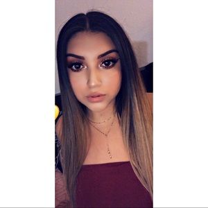 Meet your Posher, Daniela